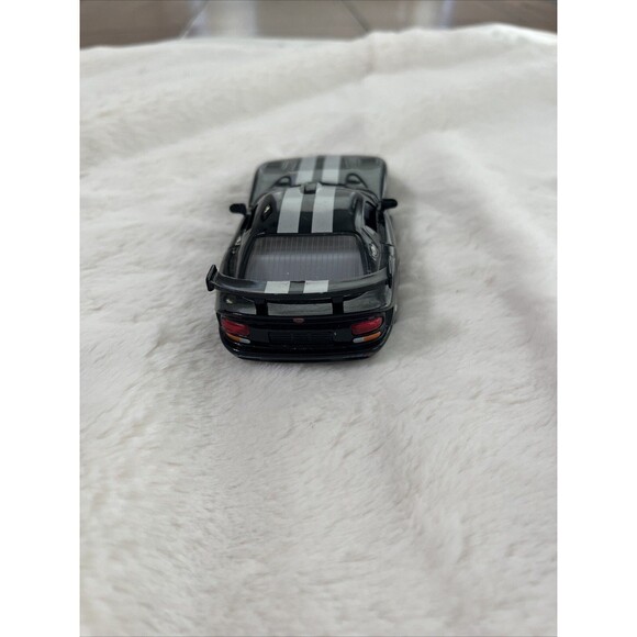 KINSMART DODGE VIPER GTS R DIECAST 1:36 TOY CAR - YEAR 2005 - Picture 12 of 12